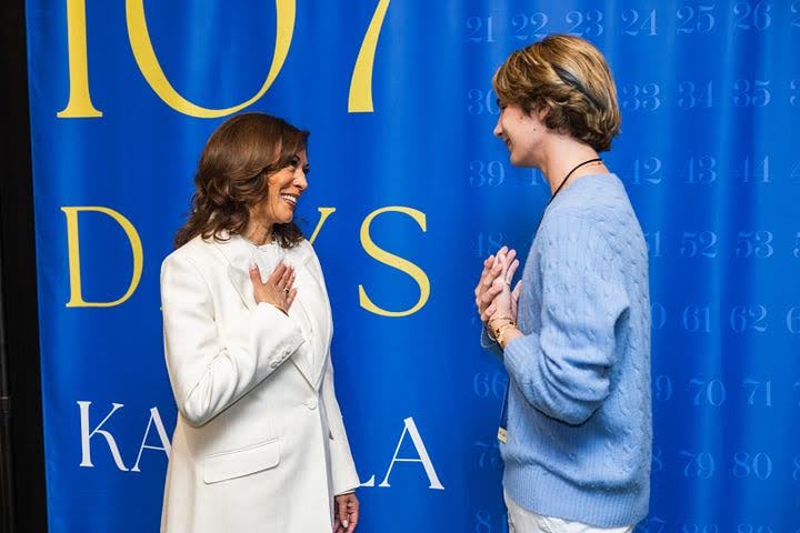 Kamala Harris and tour attendee